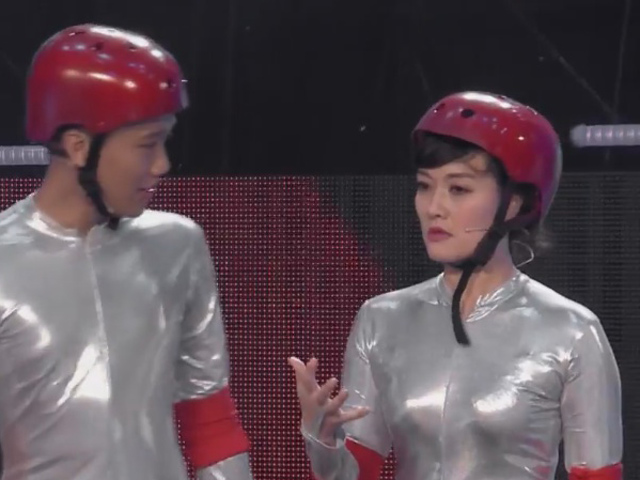 Cười 24h - Người đi xuyên tường tập 2: Vân Dung tự mình hại mình