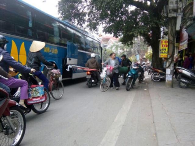 Pháp luật - Lật tẩy nạn "đầu gấu" bảo kê xe khách trên QL5