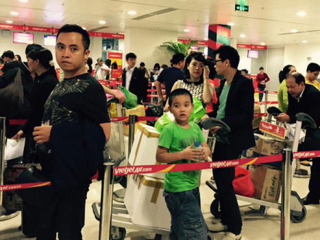 Thị trường - Tiêu dùng - Đi lại ngày Tết: Đến hẹn lại...căng