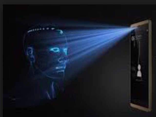 Dế sắp ra lò - Smartphone giá rẻ có tính năng nhận diện khuôn mặt