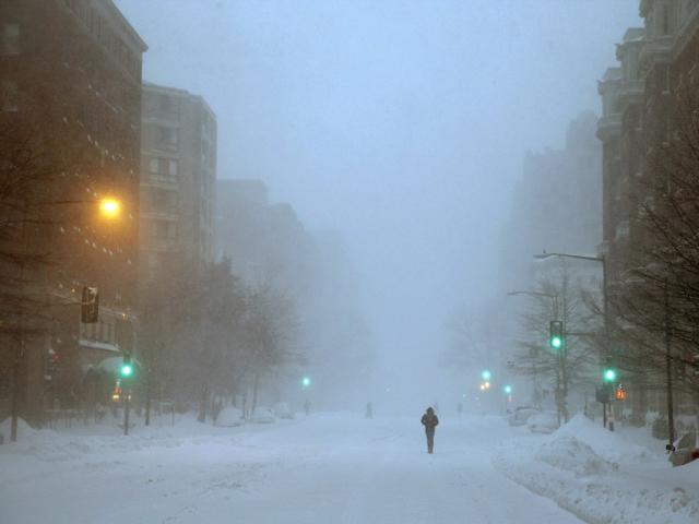 Thế giới - Mỹ tê liệt, 85 triệu người bị cầm chân vì bão tuyết