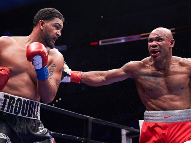 Thể thao - Boxing: Đấm đối thủ "răng môi lẫn lộn", khâu 36 mũi
