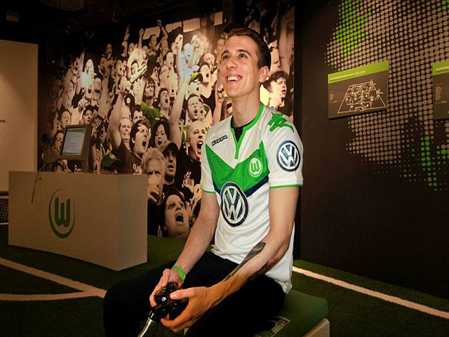 Tin bên lề bóng đá - Đội bóng gây "bom tấn" chuyển nhượng với… game thủ