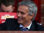 Bóng đá - Mourinho ký thỏa thuận dẫn dắt MU, nhận lương &quot;bèo bọt&quot;