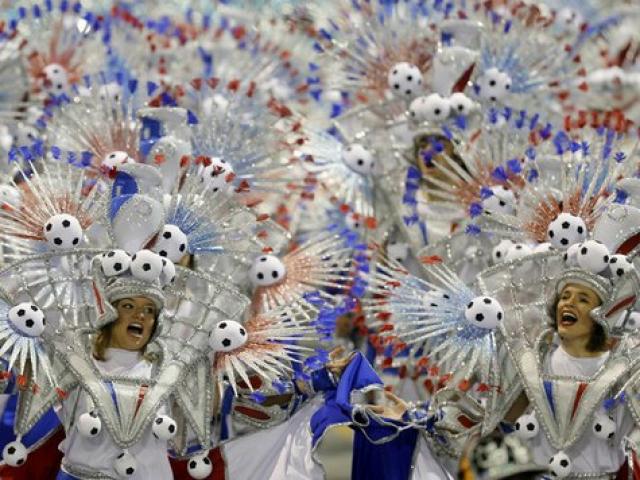 Bất chấp virus Zika, Brazil tổ chức carnival hoành tráng