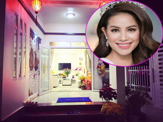 Đời sống Showbiz - Facebook sao 10/2: Phạm Hương khoe nhà khang trang ở quê
