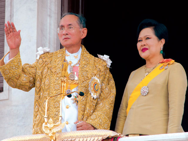 Thế giới - Điều làm nên quyền lực tối thượng của vua Thái Lan