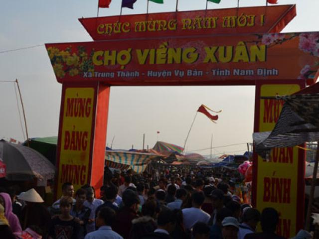 Tin tức trong ngày - Lập tổ CSGT di động chống ùn tắc phiên chợ “cầu may”