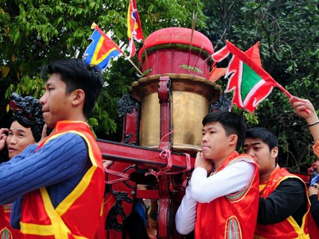 Tin tức trong ngày - Ảnh: Độc đáo lễ rước kiệu xôi ở Hà Nội