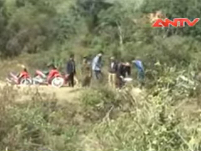 Video An ninh - Tranh phòng hát karaoke, côn đồ đâm chết hai người