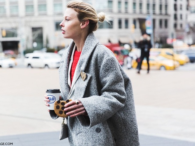 Thời trang công sở - Công sở 'sang chảnh' hơn khi chọn đúng áo khoác