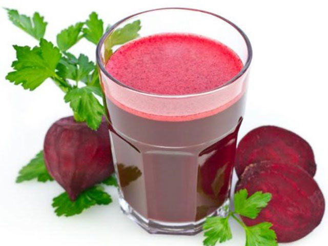 Sức khỏe đời sống - Nước ép củ dền giúp hạ cao huyết áp