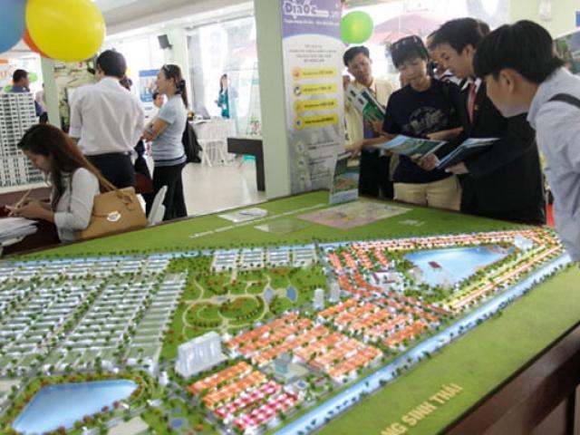 Tài chính - Bất động sản - Khó quản môi giới “trời ơi”