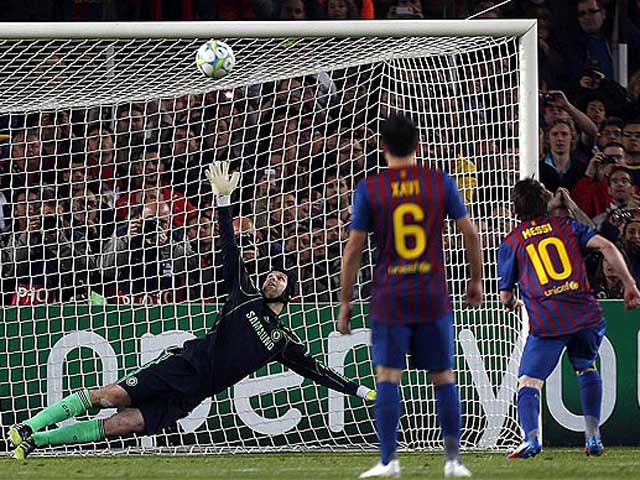 Bóng đá - Messi: Ác mộng với Arsenal nhưng "khóc than" trước Cech
