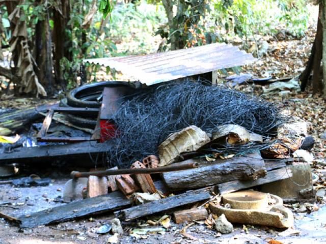 Tin tức trong ngày - Nổ lớn khi đốt rác, người đàn ông nhập viện