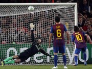 Bóng đá - Messi: Ác mộng với Arsenal nhưng &quot;khóc than&quot; trước Cech