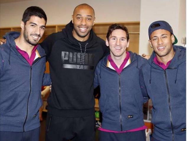 Bóng đá - Henry "ôm vai bá cổ" bộ ba Barca, fan Arsenal nóng mặt