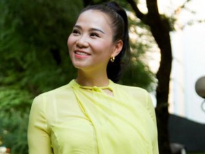 Đời sống Showbiz - Thu Minh: &quot;Ra đường là tiêu hết mấy trăm triệu&quot;