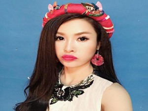 Đời sống Showbiz - Facebook sao 23/2: Quế Vân liên tục đăng lời chua chát