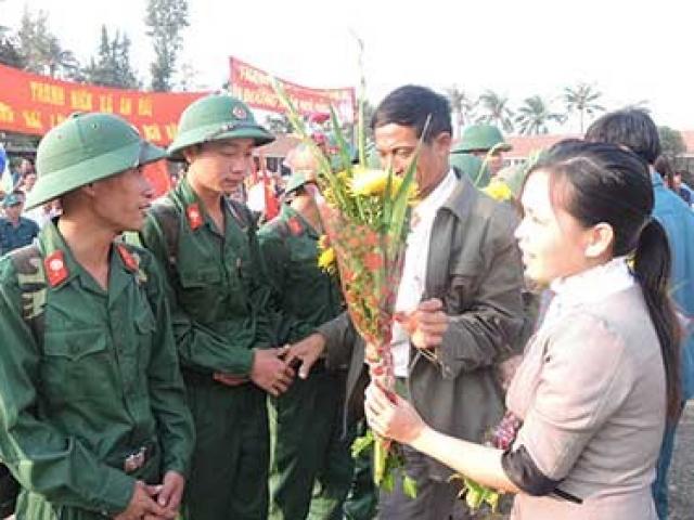 Tin tức trong ngày - Hơn 2.600 thanh niên TP.HCM tình nguyện nhập ngũ