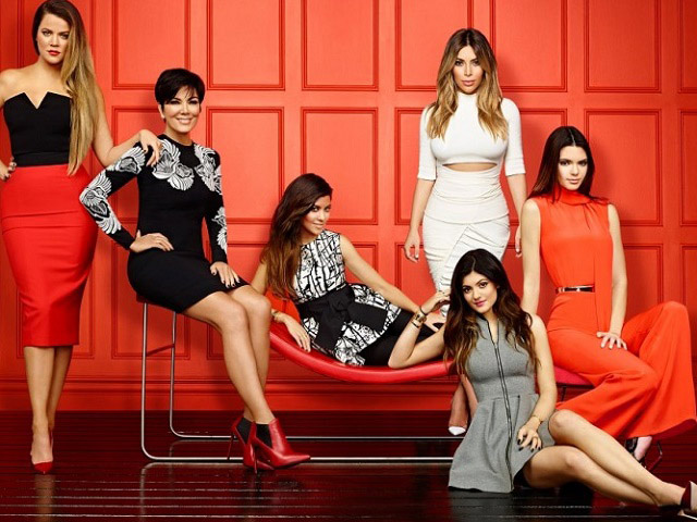 Đời sống Showbiz - 10 chuyện "xấu" và "lố" về gia đình Kim siêu vòng 3