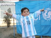 Bóng đá - Sao 360 độ 26/2: Messi hiện thực hóa giấc mơ của fan nhí