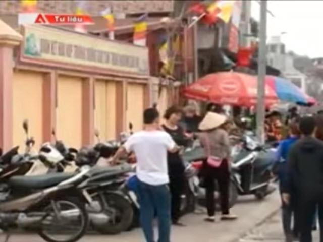 Giá cả hàng hóa - Gần 40 bãi giữ xe “chặt chém” ở Hà Nội bị xử phạt