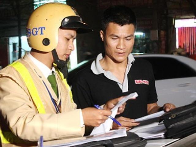 Tin tức trong ngày - CSGT vẫn có quyền trưng dụng phương tiện thông tin liên lạc