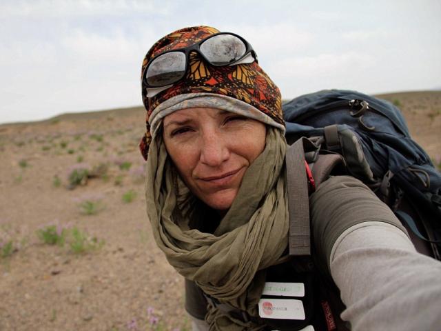 Thế giới - Hành trình ly kỳ của nữ phượt thủ đi bộ khắp thế gian