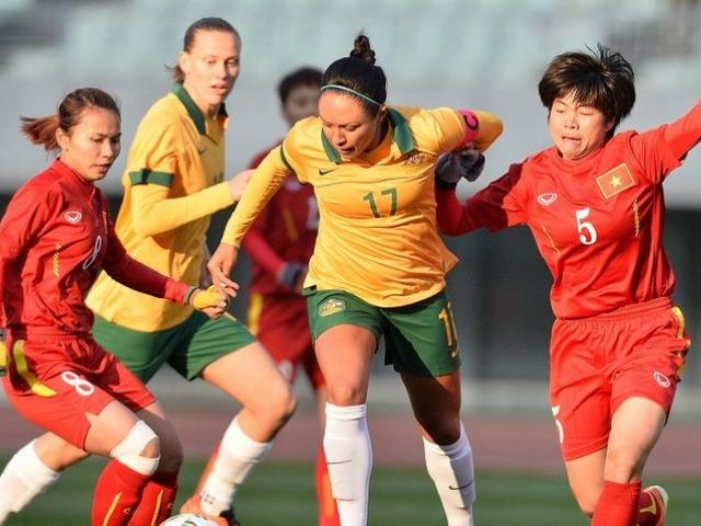 Bóng đá - ĐT nữ Việt Nam thành "rổ đựng bóng" trước Australia