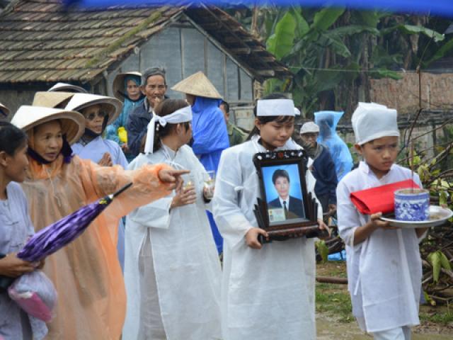 Tin tức trong ngày - Nhờ hàng xóm giúp đỡ vợ con rồi tự tử