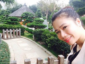 Đời sống Showbiz - Facebook sao 2/3: Vợ đại gia kim cương &quot;đá xéo&quot; Hà Hồ