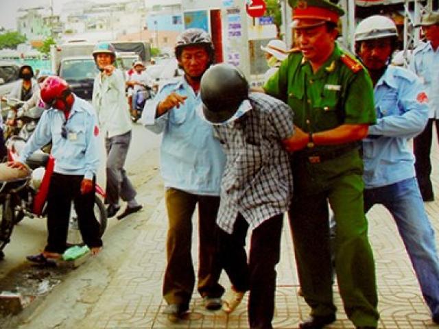 Tin tức Việt Nam - TP.HCM đề xuất mô hình "hiệp sĩ" bắt cướp