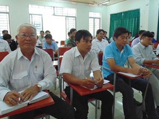 Giáo dục - du học - Cụ ông 78 tuổi sắp tốt nghiệp đại học