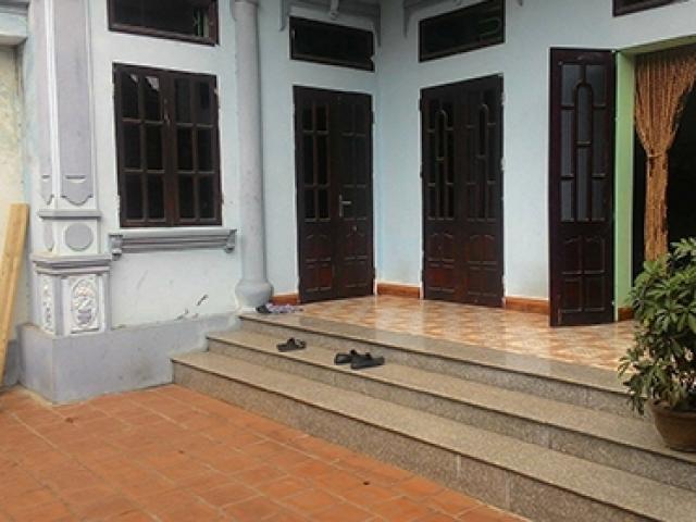 Pháp luật - Vết máu tố 10x đẩy bạn gái từ tầng 2 xuống