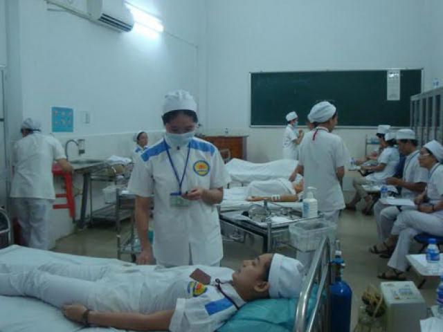 Giáo dục - du học - Hệ trung cấp liên tiếp nhận hung tin