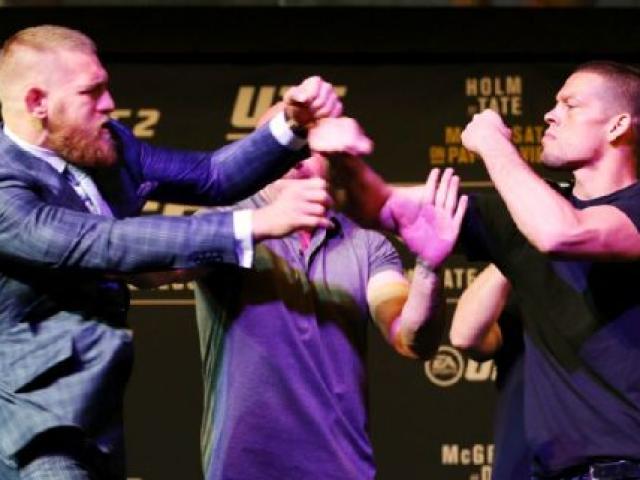 Thể thao - “Gã điên UFC” tẩn đối thủ, họp báo hỗn loạn