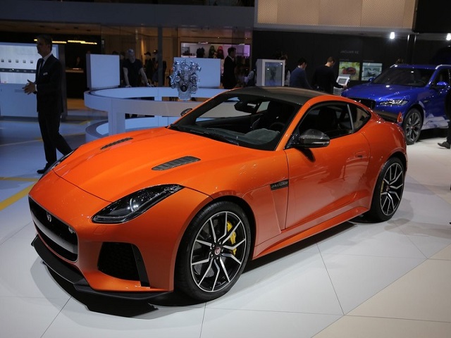 Ô tô - Xe máy - "Báo gấm" Jaguar F-Type SVR trình làng, công suất khủng