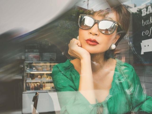 Ca nhạc - MTV - Khánh Hà tuổi 64 vẫn đẹp mặn mà, tươi trẻ