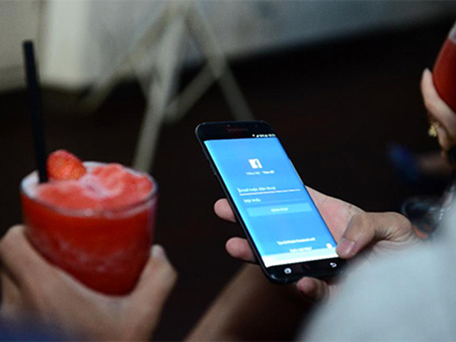 Thời trang Hi-tech - Trải nghiệm thực tế Galaxy S7 và Galaxy S7 edge trên không