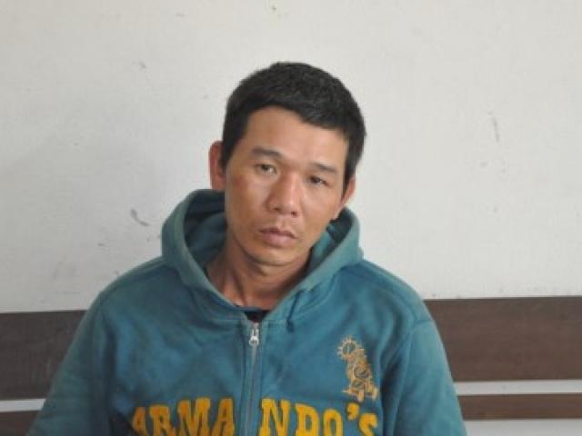 Pháp luật - Bắt kẻ đột nhập nhà đại gia trộm trầm và kiếm Nhật