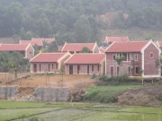 Tin tức trong ngày - Thêm hàng chục biệt thự xây không phép ở Ba Vì
