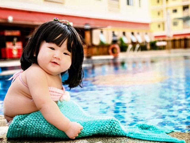 Bạn trẻ - Cuộc sống - "Tiểu mỹ nhân ngư Việt" được báo nước ngoài ca ngợi