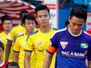 Video bóng đá hot - Ngọc Hải, Văn Pho và nền kỷ luật mập mờ của V-League