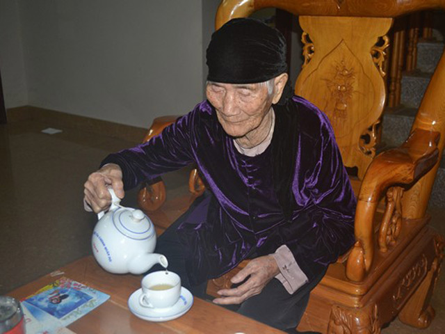 Tin tức trong ngày - Cuộc sống của cụ bà 107 tuổi "30 năm chưa biết đến viên thuốc"