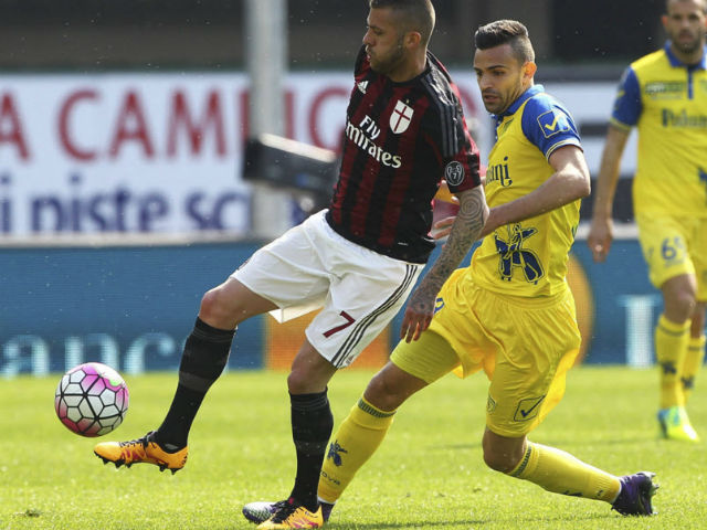 Bóng đá - Chievo - Milan: Khung thành xa xăm