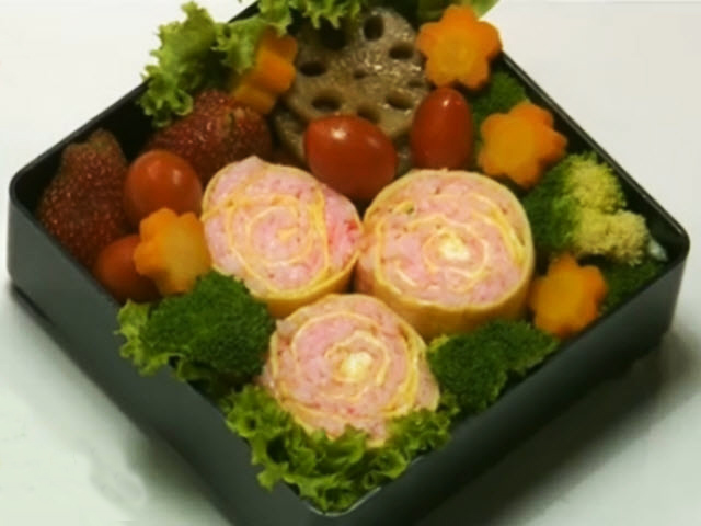 Ẩm thực - Cơm bento hoa hồng chay ngon miệng, "ngon mắt"