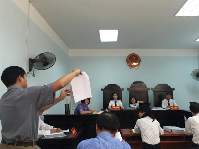 Pháp luật - Toà bác kháng cáo vụ khách hàng kiện Coca Cola