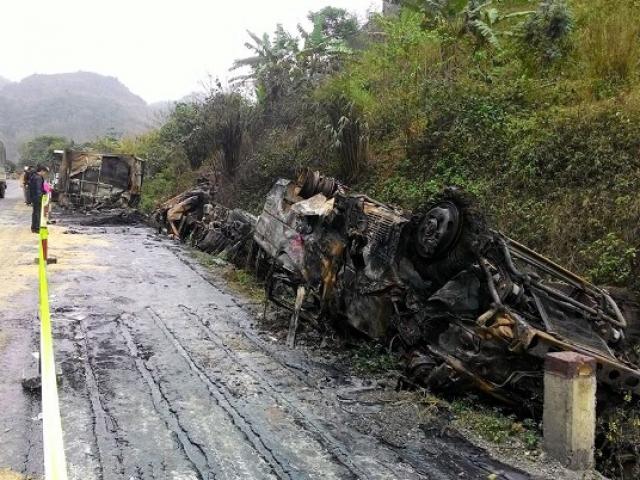 Tin tức trong ngày - Tai nạn ở Hòa Bình: 230 triệu bị thiêu rụi trong xe khách?