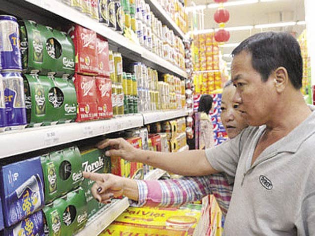 Thị trường - Tiêu dùng - Doanh nghiệp bia kêu khó vì thuế tiêu thụ đặc biệt